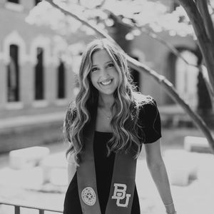 Meet your Posher, Claire